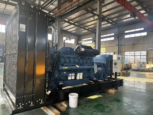 Giá tốt. Giá bán buôn máy phát điện diesel Yuchai 1600KW 2000KVA Công nghiệp mở bộ cho nhà phân phối trực tuyến