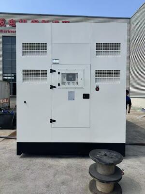 Máy phát điện diesel Yuchai 1000kW/1250kVA đáng tin cậy cho các đối tác quốc tế